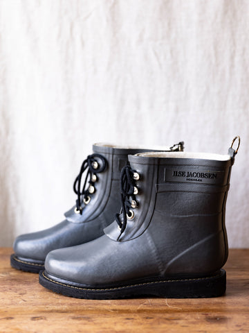 Ilse Jacobsen Short Lace up Boot ~ Grey (2022)