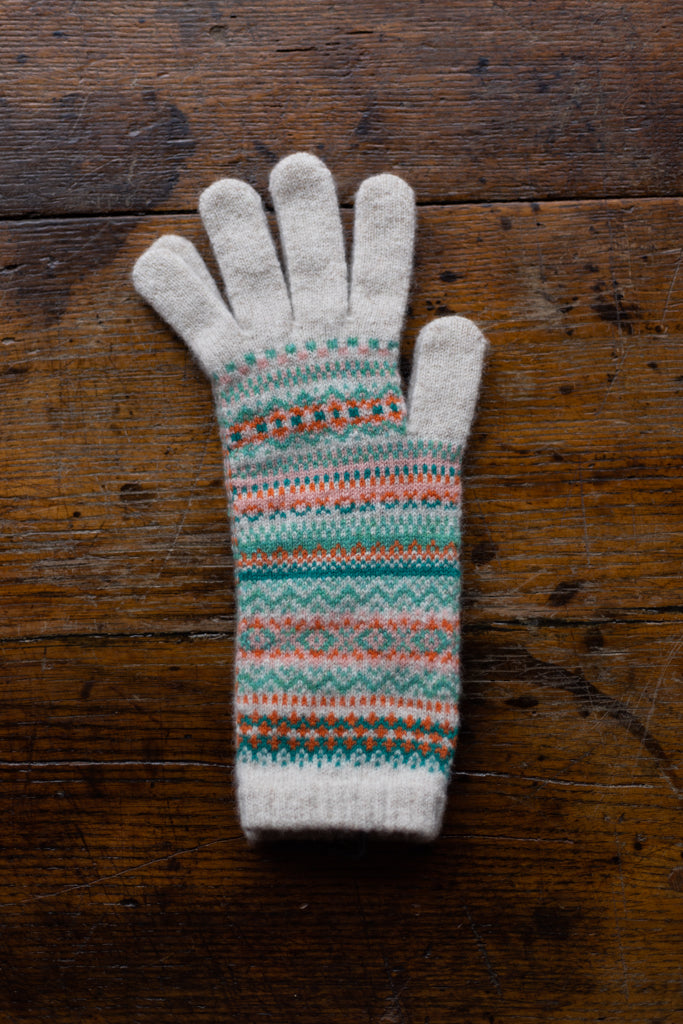 ERIBE ~ Alpine Glove