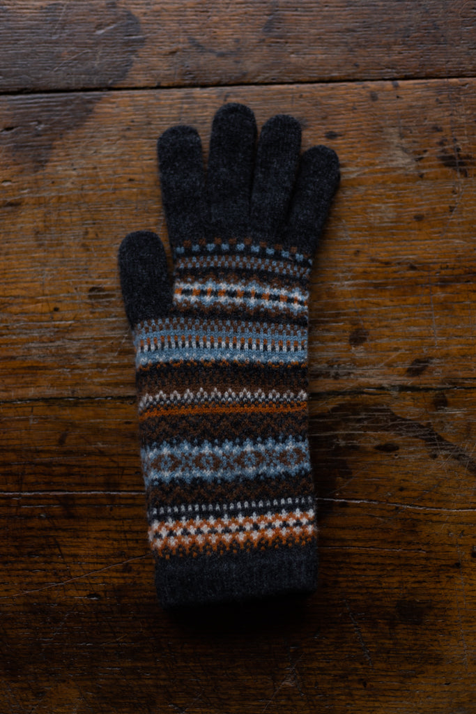 ERIBE ~ Alpine Glove