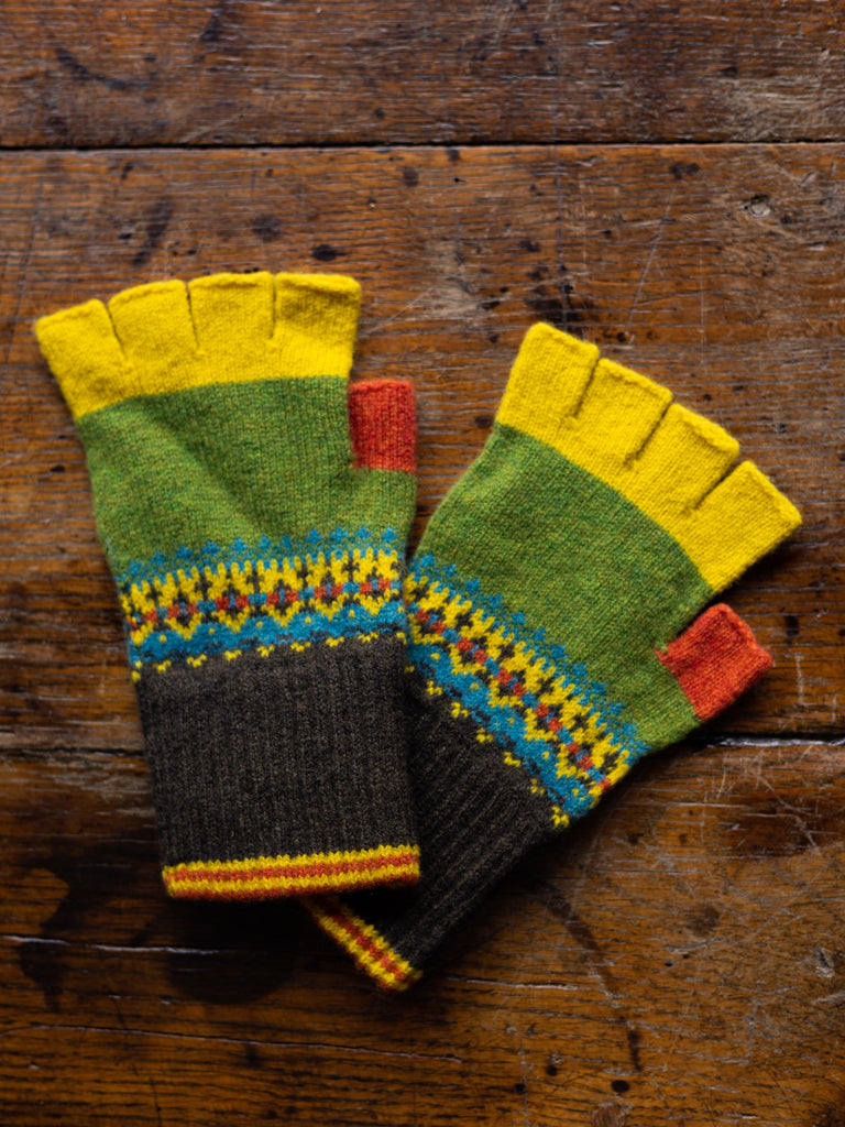 ERIBE ~ Alloa Fingerless Glove