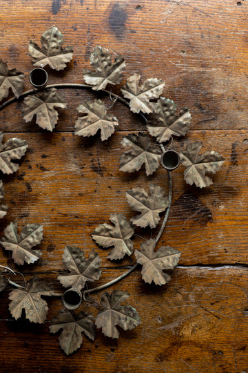 Christmas Table Wreath Metal ~ Candle holder & Leaves