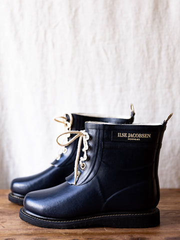 Ilse Jacobsen Short Lace up Boot ~ Indigo